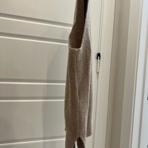 Quince Beige Knit Sweater Vest